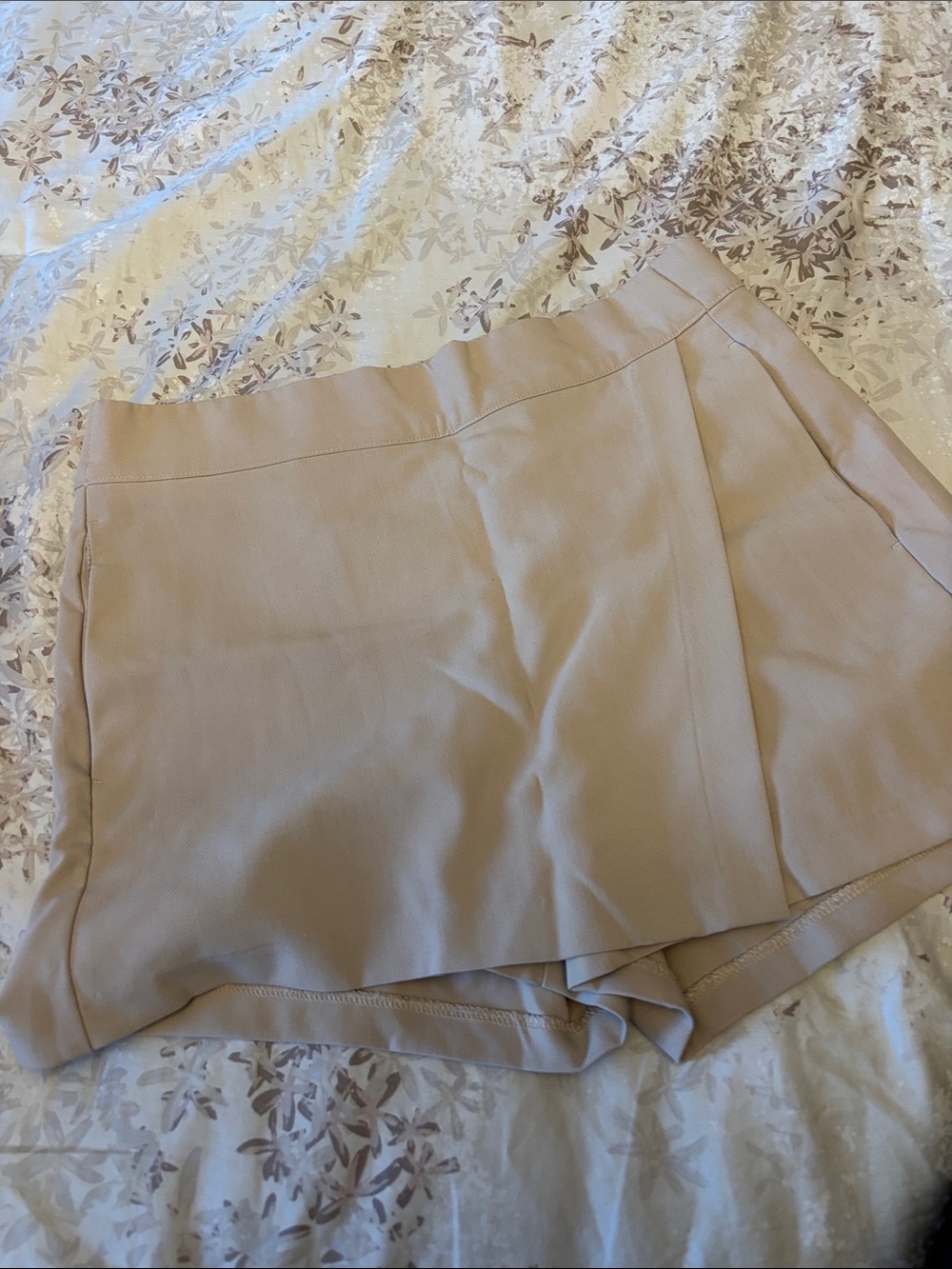 Frank & Oak Beige Tailored Skort